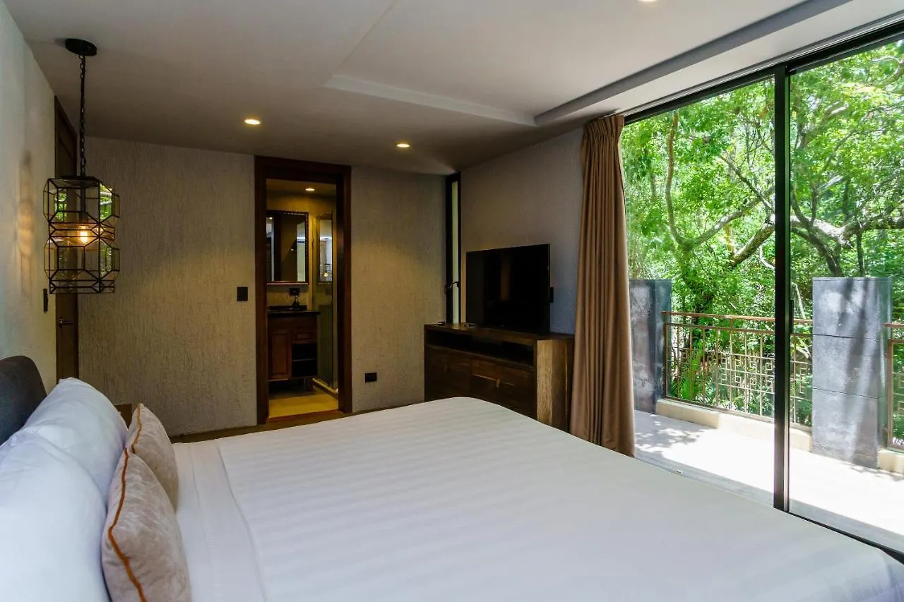 Private Plunge Pool, Art, Spa, Pool With Cabanas 툴룸 아파트