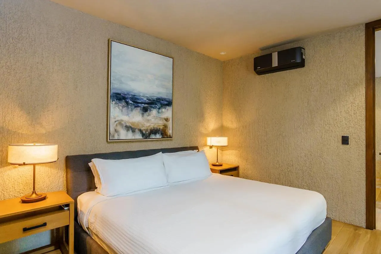 아파트 Private Plunge Pool, Art, Spa, Pool With Cabanas 툴룸