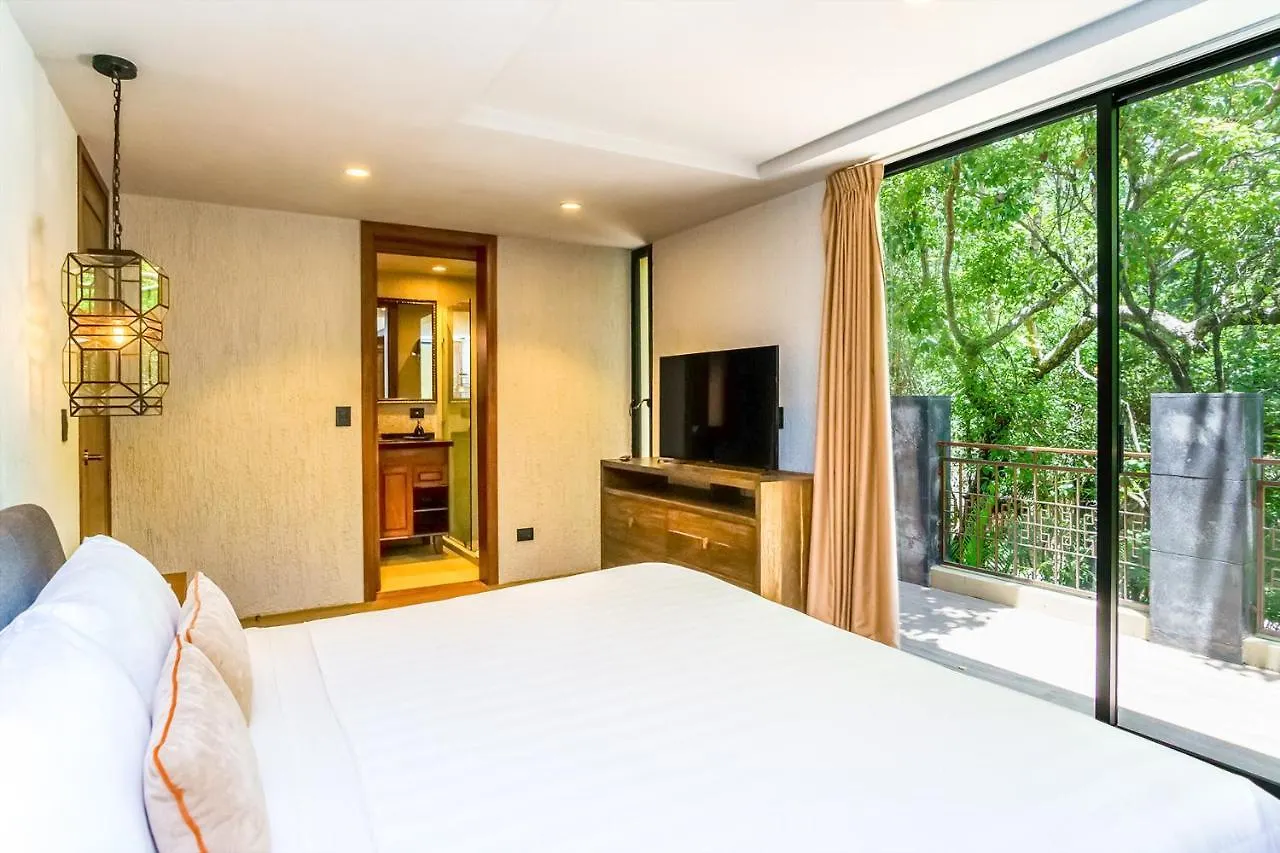 Private Plunge Pool, Art, Spa, Pool With Cabanas 툴룸